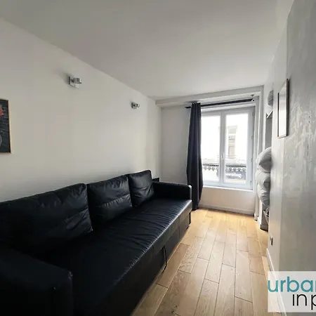 Urban Flat 89 - Charming 3 Bedroom Flat In * פריז