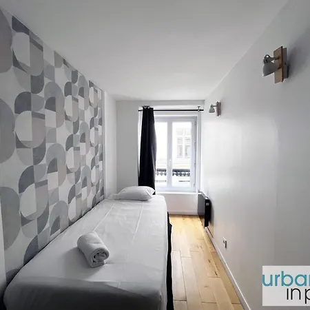 アパート Urban Flat 89 - Charming 3 Bedroom Flat In *