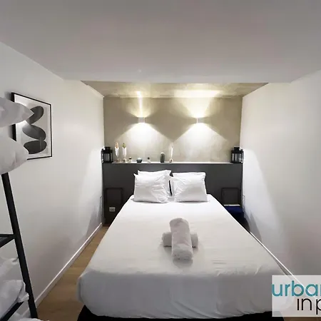 アパート Urban Flat 89 - Charming 3 Bedroom Flat In パリ