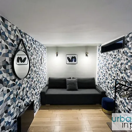 Urban Flat 89 - Charming 3 Bedroom Flat In דירה פריז