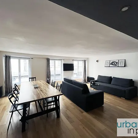 アパート Urban Flat 89 - Charming 3 Bedroom Flat In