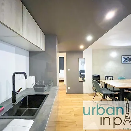 Urban Flat 89 - Charming 3 Bedroom Flat In דירה פריז